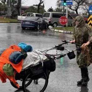 İngiliz seyyah 26 yıldır yürüyor: Türklere neden hayran kaldığını açıkladı