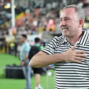 Sergen Yal&ccedil;ın '100 milyon Euro' diyerek takım ismi vermişti! Beşiktaş yıldız ismi alıyor