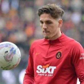 Takımda kalması bekleniyordu! Galatasaray'da s&uuml;rpriz ayrılık