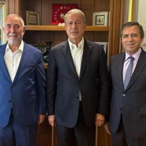 Milli Savunma Komisyonu Başkanı Hulusi Akar'dan Kanal7 Medya Grubu'na ziyaret