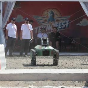 TEKNOFEST’te İKA fırtınası: Her biri ayrı gurulandırıyor