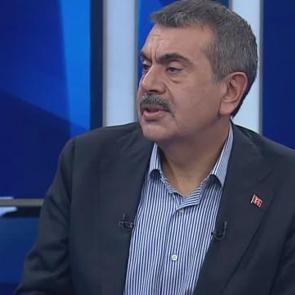 Okullarda yardımcı kaynak iddiası! Bakan Tekin: Okulu kapatmaya kadar gider