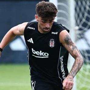 Beşiktaş'ın yeni transferi Jota Silva, ilk antrenmanına &ccedil;ıktı