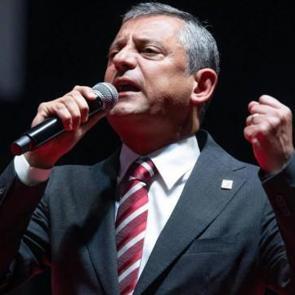 CHP’de dengeleri sarsacak ihtimal! Özgür Özel istifalarını isteyebilir