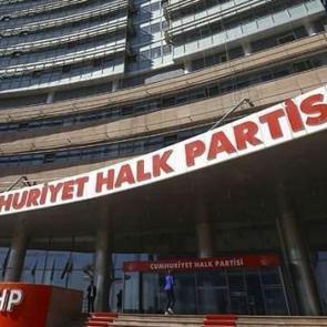 CHP'de gözler yarına çevrildi