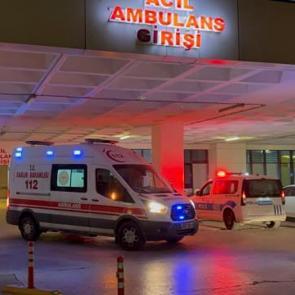 'Siyanürlü yemek' ile başlayan aile faciası: Baltalı evlat, evi ateşe verdi! 