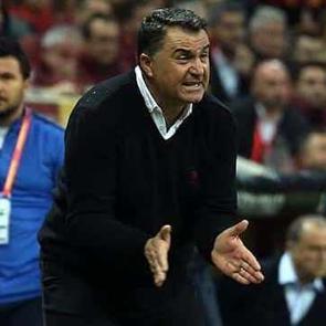 Efsane kul&uuml;pten flaş karar! S&ouml;zleşmesi tek taraflı feshedildi