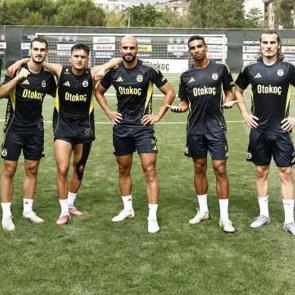 Fenerbah&ccedil;e'de bir ayrılık daha: Beklenen transfer ger&ccedil;ekleşti