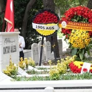 Galatasaray, efsanesini 34 yıldır kabri başında anıyor