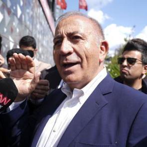 Gürsel Tekin'den sert çıkış: Bu son uyarım, yoksa konuşurum