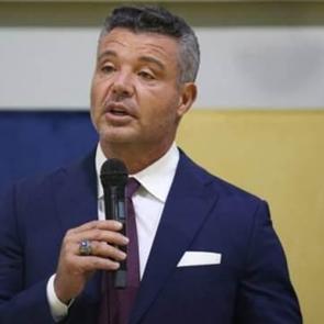 Sadettin Saran'dan başkanlık adına flaş karar! F.Bah&ccedil;e i&ccedil;in şirket kapatmayı g&ouml;ze aldı