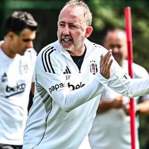 Beşiktaş'tan yerli operasyonu! Sergen Yal&ccedil;ın'ın istediği 2 T&uuml;rk futbolcu a&ccedil;ıklandı