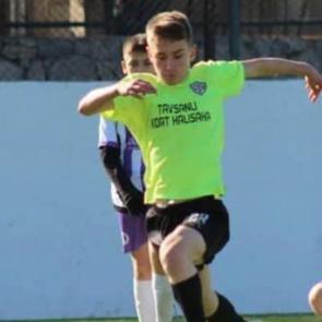 S&uuml;per Lig'in eski efsanesi 13 yaşındaki futbolcuyu transfer etti