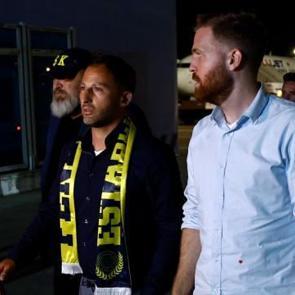 Tedesco'dan Fenerbah&ccedil;e itirafı: 5 b&uuml;y&uuml;k ligden de teklif aldım ama...