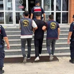 117 yıl kesinleşmiş hapis cezası bulunan firari yakalandı