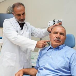 Yüzündeki şiddetli ağrı nedeniyle doktora gitti, hayatını şokunu yaşadı