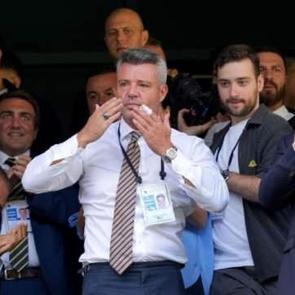 Fenerbah&ccedil;e başkan adayı Sadettin Saran'a yoğun ilgi