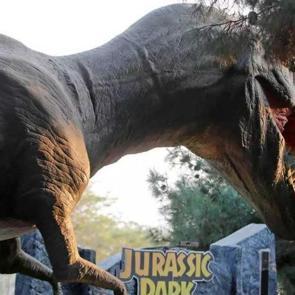 Jurassic Park filminde gibi: Hem devasa hem hareket ediyorlar