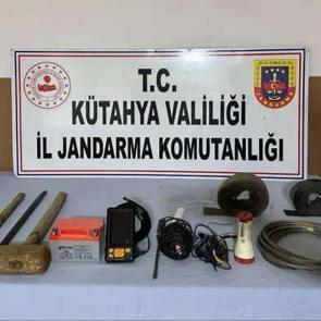 Kütahya'da kaçak tarihi eser kazısı yapan 6 şüpheliye gözaltı