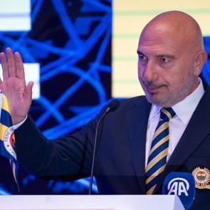 Se&ccedil;ime g&uuml;nler kala Kerem Akt&uuml;rkoğlu transferi i&ccedil;in dikkat &ccedil;eken s&ouml;zler: Tuzağa d&uuml;şt&uuml;k