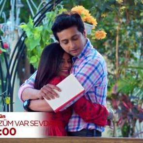 S&ouml;z&uuml;m Var Sevdaya dizisinde Sai, arkadaşının aşk defterini aralıyor!