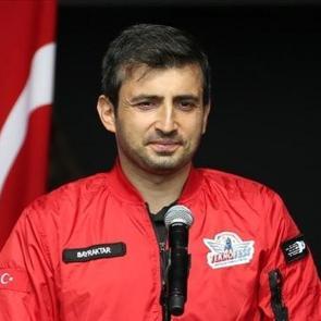 TEKNOFEST başlıyor! Sel&ccedil;uk Bayraktar, 'Kendi yaptığımız motorla u&ccedil;uyor' diyerek duyurdu