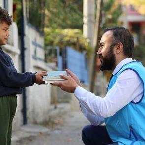 Türkiye Diyanet Vakfı, yurt genelinde 500 bine yakın kitap dağıttı