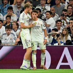 UEFA Şampiyonlar Ligi'nde gecenin sonu&ccedil;ları