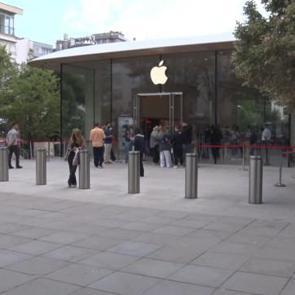 Yeni iPhone 17 Türkiye'de ilgi görmedi