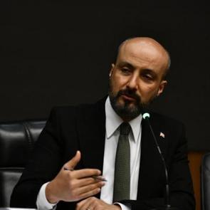 AK Partili Yalçın'dan Mansur Yavaş'a "konser skandalı" soruları