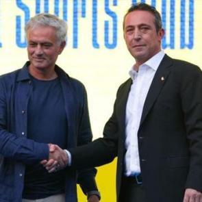 Ali Ko&ccedil;'un se&ccedil;ilmemesine sevindi mi? Mourinho'dan se&ccedil;im yorumu