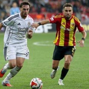 Beşiktaş'ın yıldızından &ouml;z eleştiri! 'Benim seviyemdeki bir oyuncu yapamaz'