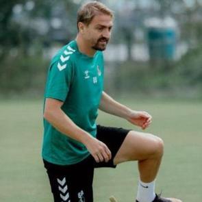 Caner Erkin'den flaş s&ouml;zler! Neden tokat attığını a&ccedil;ıkladı