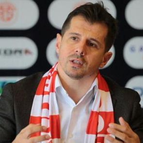 Emre Bel&ouml;zoğlu, Fenerbah&ccedil;e'ye gidecek mi? Başkan a&ccedil;ıkladı