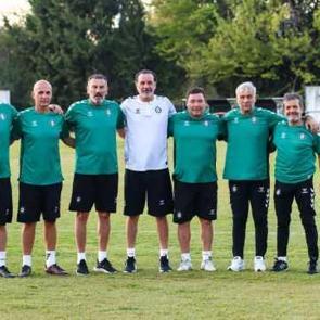 3 kez S&uuml;per Lig şampiyonu olmuştu: Şimdi 3. Lig ekibinin başına ge&ccedil;ti