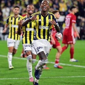 Herkes nefesini tuttu! Kadık&ouml;y'de gerilim filmi gibi anlar