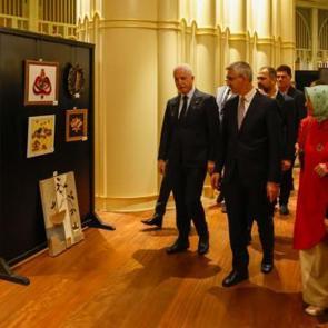 İstanbul’da yetimler yararına sanat sergisi