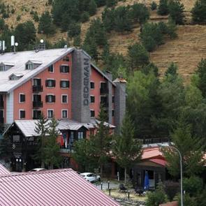 Kayak garantisi veren tek merkez: Palandöken’de rezervasyonlar başladı