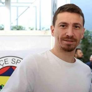 Ma&ccedil; g&uuml;n&uuml; oy kullanmıştı: Sadettin Saran'a 'Mert Hakan Yandaş' sorusu