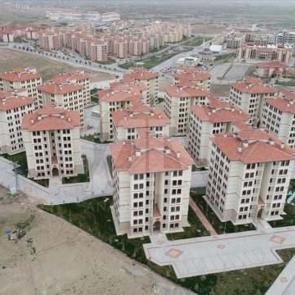 TOKİ’den düşük peşinat ve vadeli satış kampanyası! 32 ildeki arsalar alıcılarını bekliyor