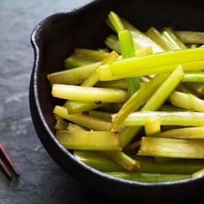 T&uuml;ketenler hastalık y&uuml;z&uuml; g&ouml;rm&uuml;yor! 1000 yıllık şifa sırları a&ccedil;ığa &ccedil;ıktı