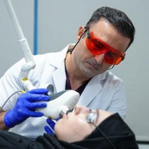 Akne tedavisinde koruyucu hekimlik önem taşıyor