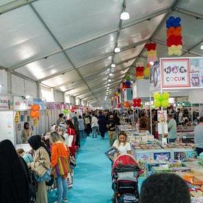 "2. Uluslararası İstanbul Çocuk Kitapları Fuarı" kitapseverlerle buluştu