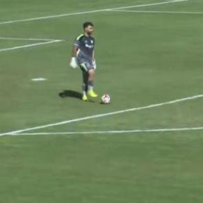 Altınordu'da yetişmişti: Kaleden kaleye gol attı