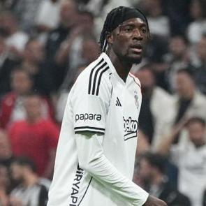 Beşiktaş'ta rekor bonservisle ayrılık! Taraflar ma&ccedil;ta el sıkıştı