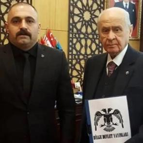 Kahraman Karaman'ın 3 kitabı raflarda 