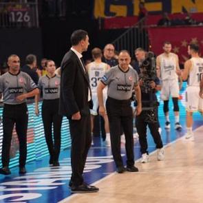 Fenerbah&ccedil;e ve Beşiktaş'a para cezası