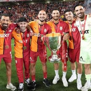 Galatasaray'a tarihi ceza: FIFA 2 yıllık davada karşı tarafı haklı buldu