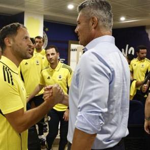 Futbolcular Tedesco'yu y&ouml;netime taşıdı: Sadettin Saran'dan yeni karar