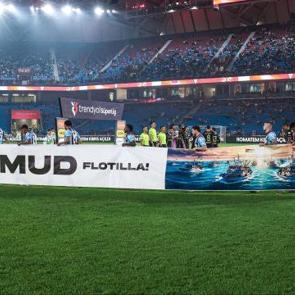 Trabzonsporlu futbolculardan Sumud Filosu'na destek